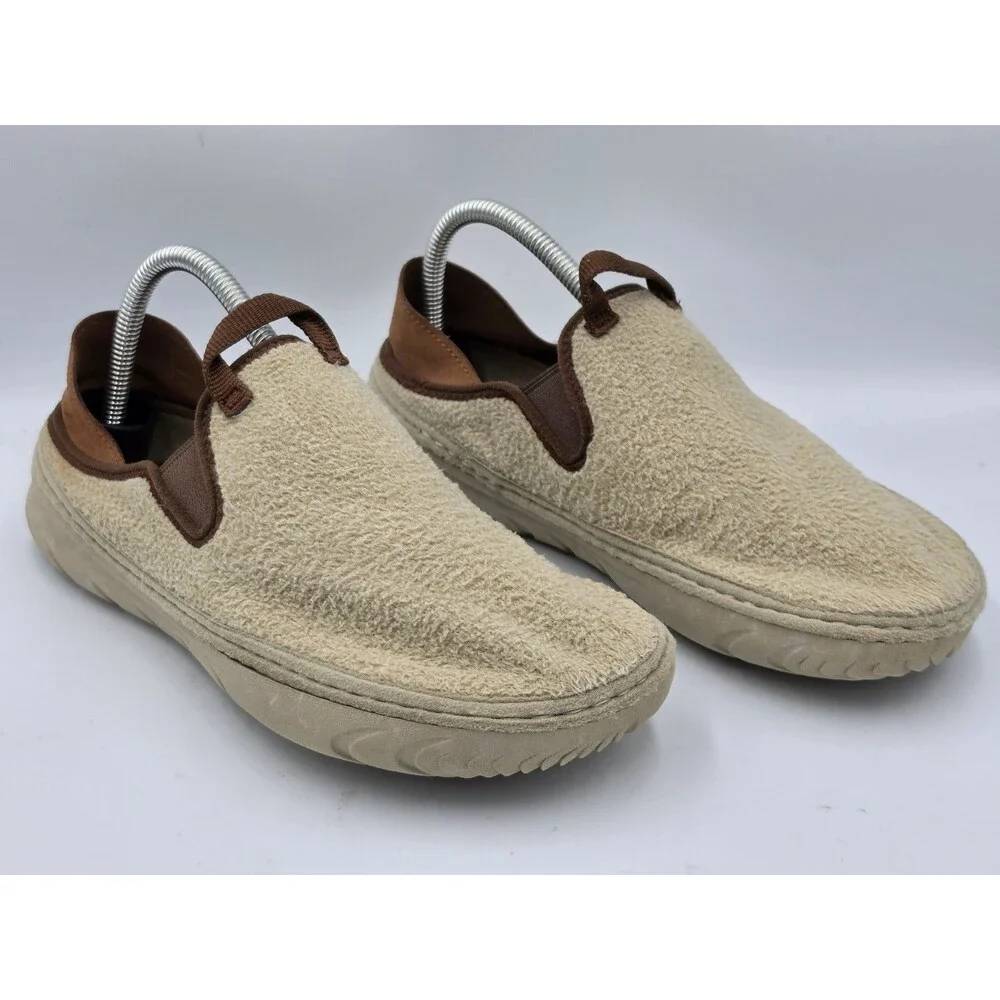 Merrell Womens Hut Moc Cozy II Tan Fuzzy Loafers Slip On Size 9 Indoor Outdoor